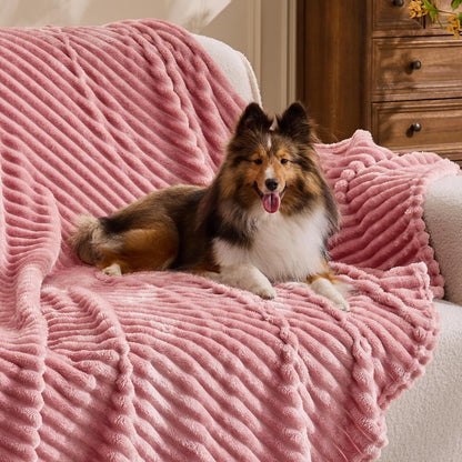 BEDELITE Fleece Throw Blanket - Soft & Warm 3D Ribbed Jacquard Design | Cozy Pink 50x60 Inches