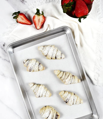 USA Pan Bakeware | Traditional Aluminized Steel Quarter Sheet Baking Pan - Durable & Uncoated