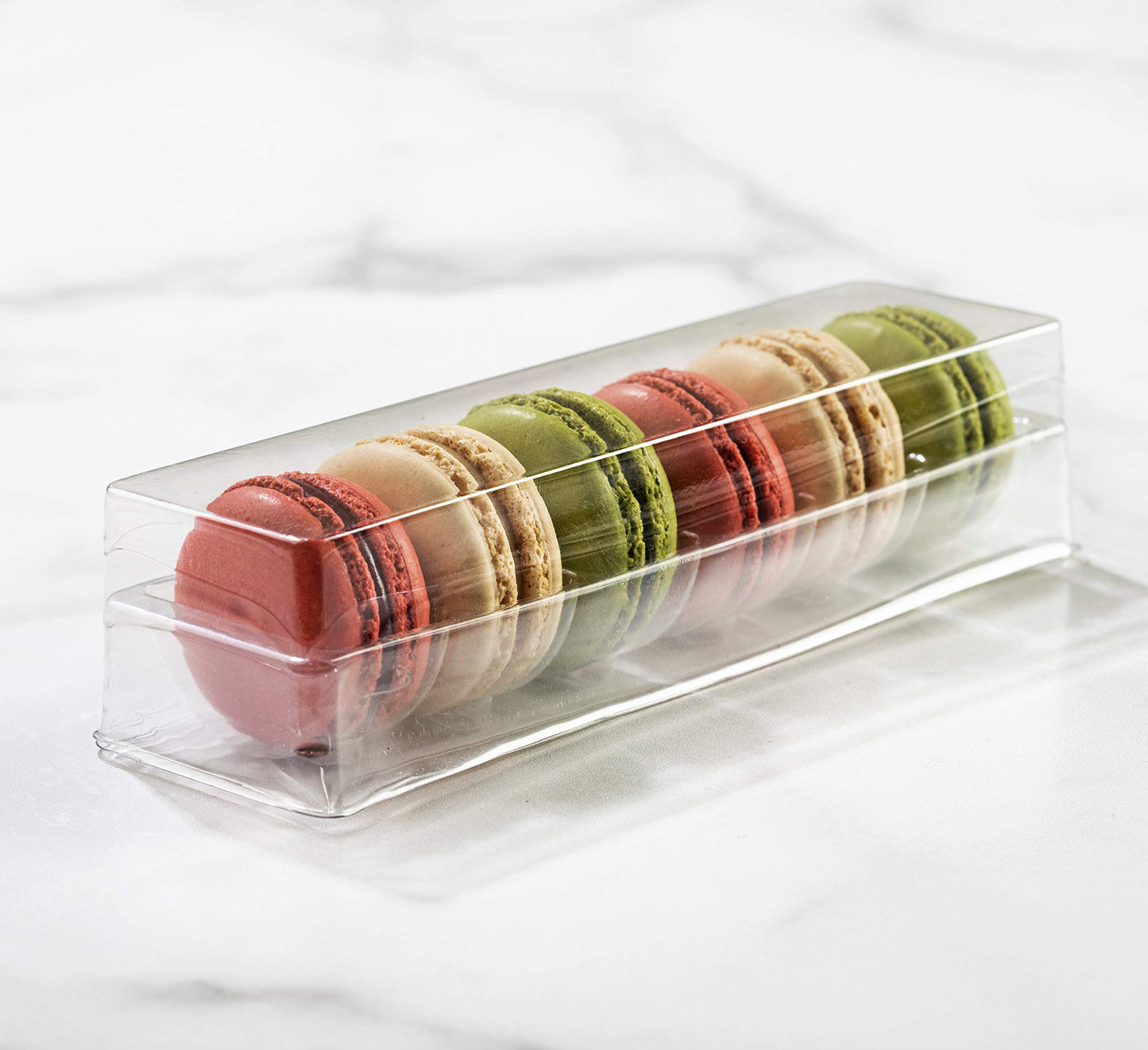 Pastry Chef's Boutique Clear Plastic French Macarons Small Gift Packaging Boxes - Holds 6 Macarons - Pack of 20 (Clear Base)