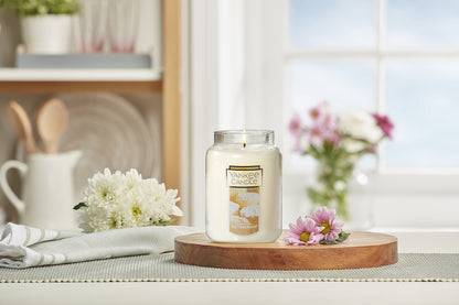 Yankee Candle Buttercream Scented, Classic 22oz Large Jar Single Wick Candle, Over 110 Hours of Burn Time