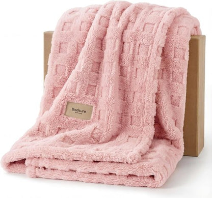 Bedsure Light Pink Throw Blanket - Super Fluffy Waffle Fleece for Cozy Sofa & Bedroom Decor | 50x60 Inches