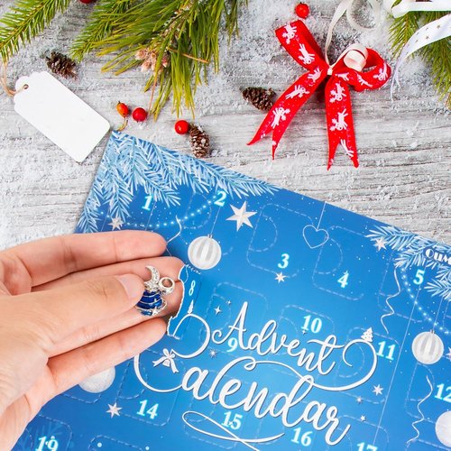 Advent Calendar Charm Bracelets 2025 - 24-Day Christmas Countdown Jewelry Making Kit for Girls