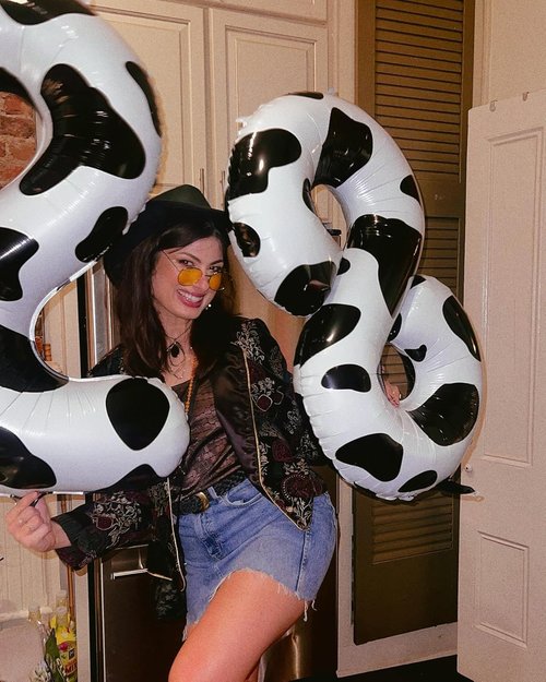 Cow Print Balloon - 40 Inch Number 7 Birthday Party Decoration | Fun & Festive Design