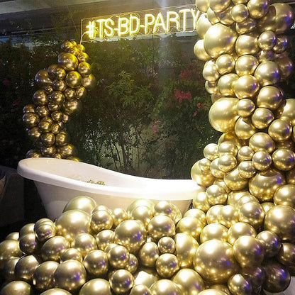 PartyWoo White and Gold Balloons - 140 Pcs in Various Sizes for Weddings, Showers, and Celebrations