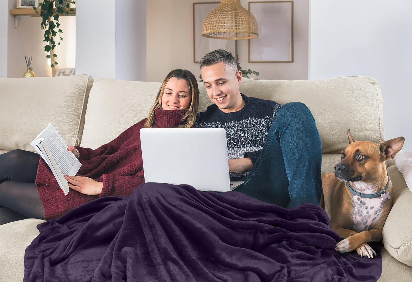 Utopia Bedding Fleece Blanket - Luxury Soft Microfiber Twin Size in Purple | Anti-Static 300GSM (60x80 Inch)