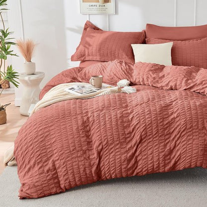 HYMOKEGE King Size Comforter Set - Luxury 7-Piece Seersucker Bedding Set for All Seasons | Includes Comforter, Sheets, Pillowcases & Shams