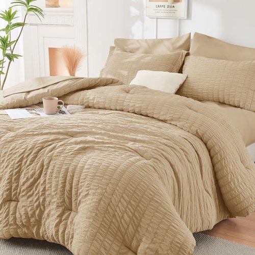 HYMOKEGE Khaki Full Size Comforter Sets Seersucker 7 Pieces, All Season Luxury Bed in a Bag for Bedroom, Bedding Set with Comforter, Sheets, Pillowcases & Shams