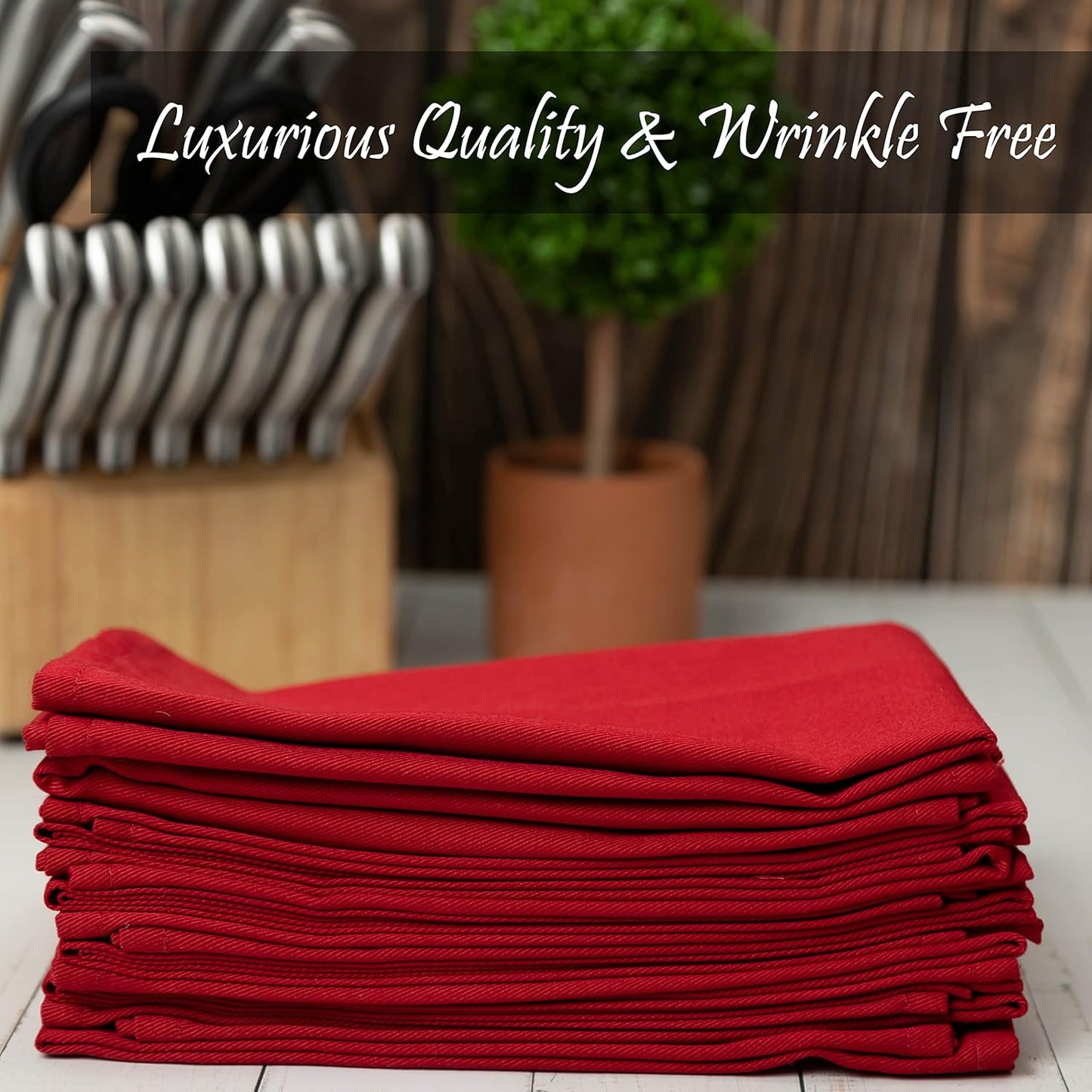PERLLI Christmas Red Cloth Dinner Napkins - Soft Cotton Blend, 18x18 Inches, 12 Pack | Washable & Reusable Table Decor
