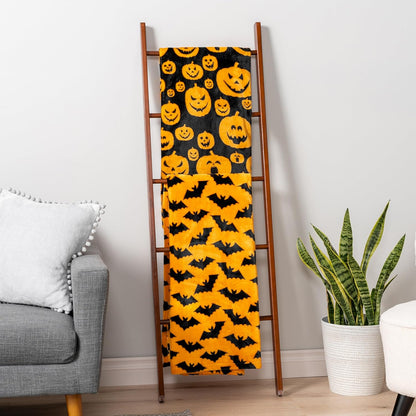PAVILIA Halloween Throw Blanket - Soft Plush Fleece for Couch | Warm Black Bat Design, 50x60