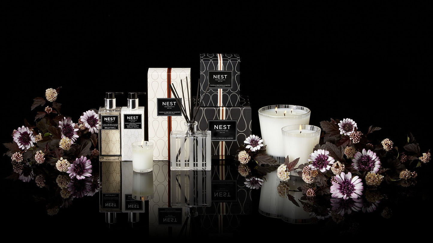 NEST Fragrances Classic Candle- Vanilla Orchid & Almond , 8.1 oz - NEST01-VO