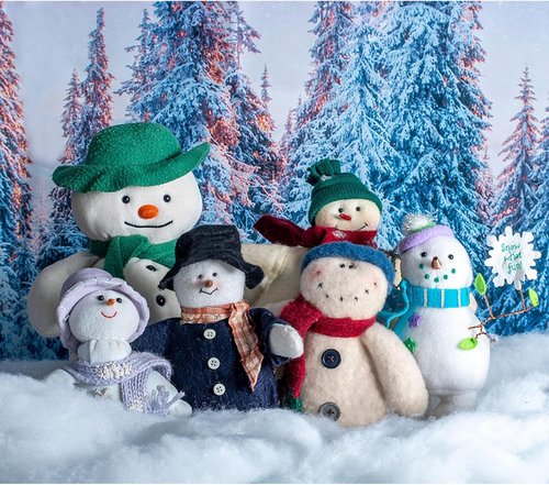 Apragaz Artificial Snow Decoration - Fluffy, Flame Resistant Indoor Snow for Winter Village | 5.6 OZ