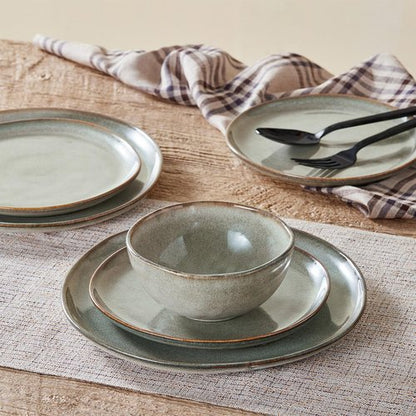 KINGSTONE 24-Piece Stoneware Dinnerware Set - Handcrafted Rustic Porcelain Plates & Bowls for 8 | Scratch Resistant, Microwave & Dishwasher Safe, Grey
