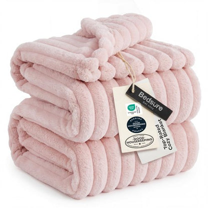 Bedsure GentleSoft Crystal Pink Full Blanket for Bed - Cozy Soft Blankets for Women, Cute Large Throws for Girls, 84x90 Inches