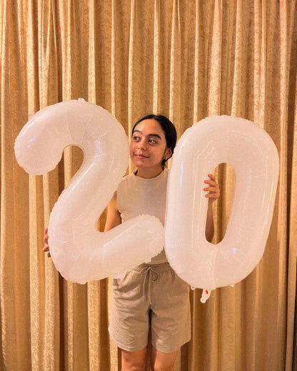 Skiennix 40-Inch Translucent Number 6 Balloon - White Birthday Decoration & Party Supply