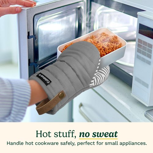 Cuisinart Mini Oven Mitts - Heat-Resistant 5.5” x 8” Kitchen Mitts with Non-Slip Silicone | Durable for Cooking & Baking