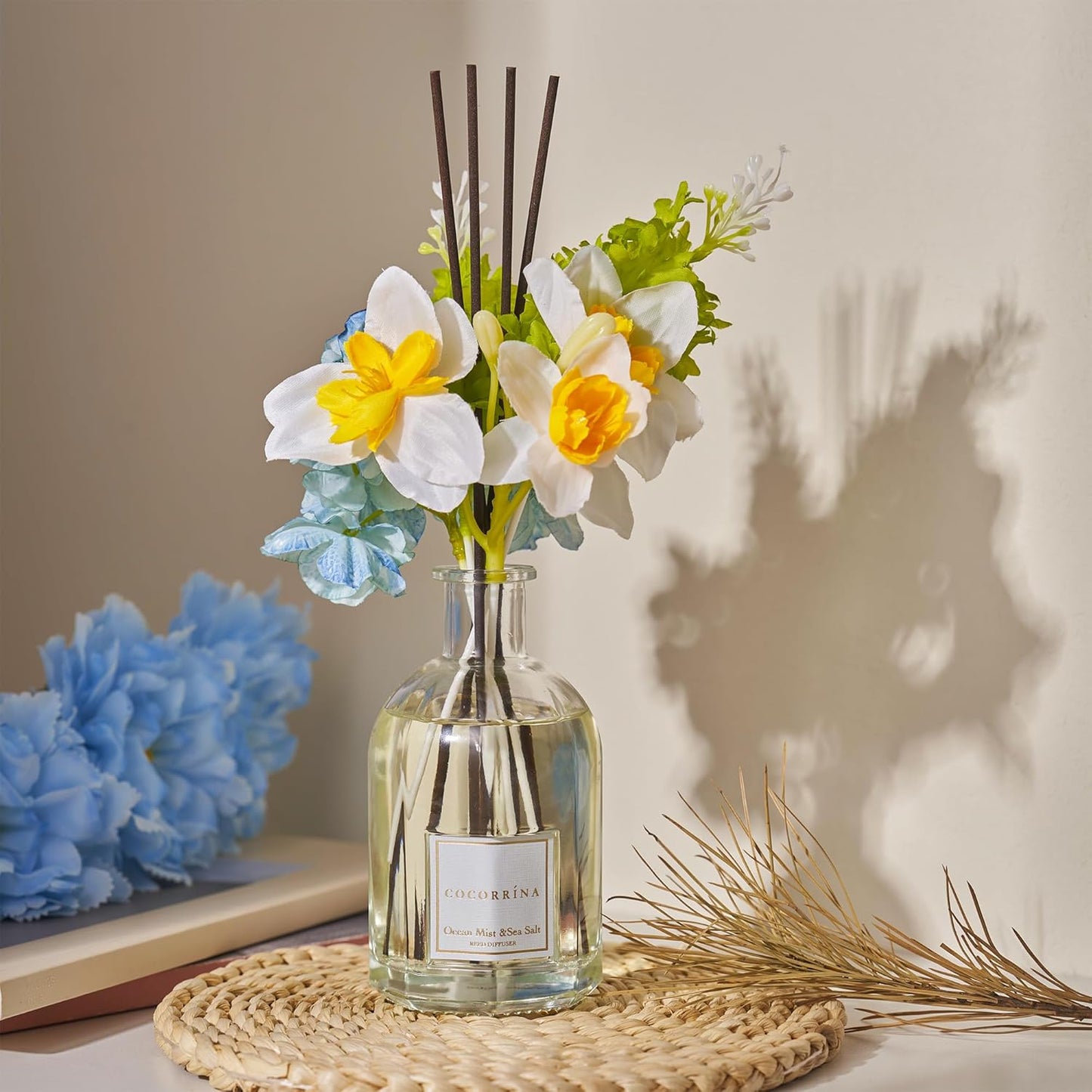 COCORRÍNA Reed Diffuser - Ocean Mist & Sea Salt | 8.5 Fl. Oz. Floral Home Decor with 8 Sticks
