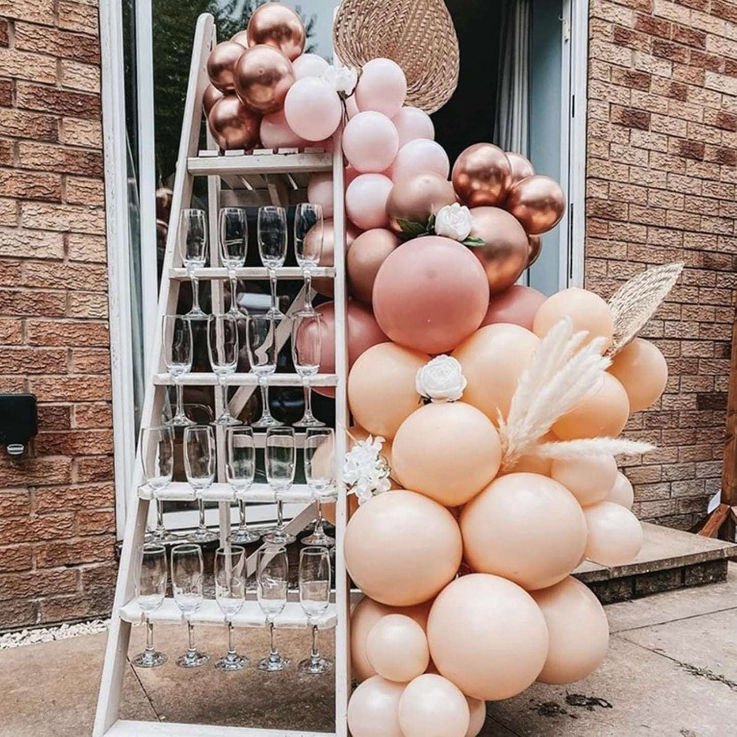 PartyWoo 5-Inch Nude Balloons - 100pcs Apricot Latex for Jungle Safari & Thanksgiving Decor