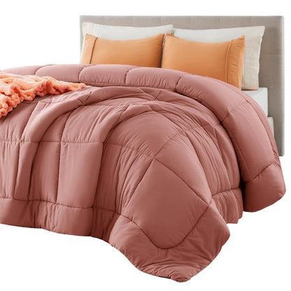 Bedsure Comforter Duvet Insert - Quilted Comforters Full Size, All Season Duvet, GentleSoft Down Alternative Bedding Blanket, with 8 Tabs, Gifts for Women/Men, Dusty Pink, Full 86 x 82 Inches