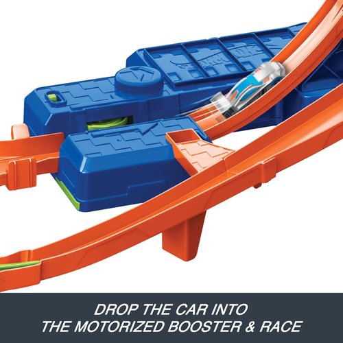 Hot Wheels Stunt Track Set - Mid-Air Crash Action with Motorized Booster & 1:64 Scale Die-Cast Car