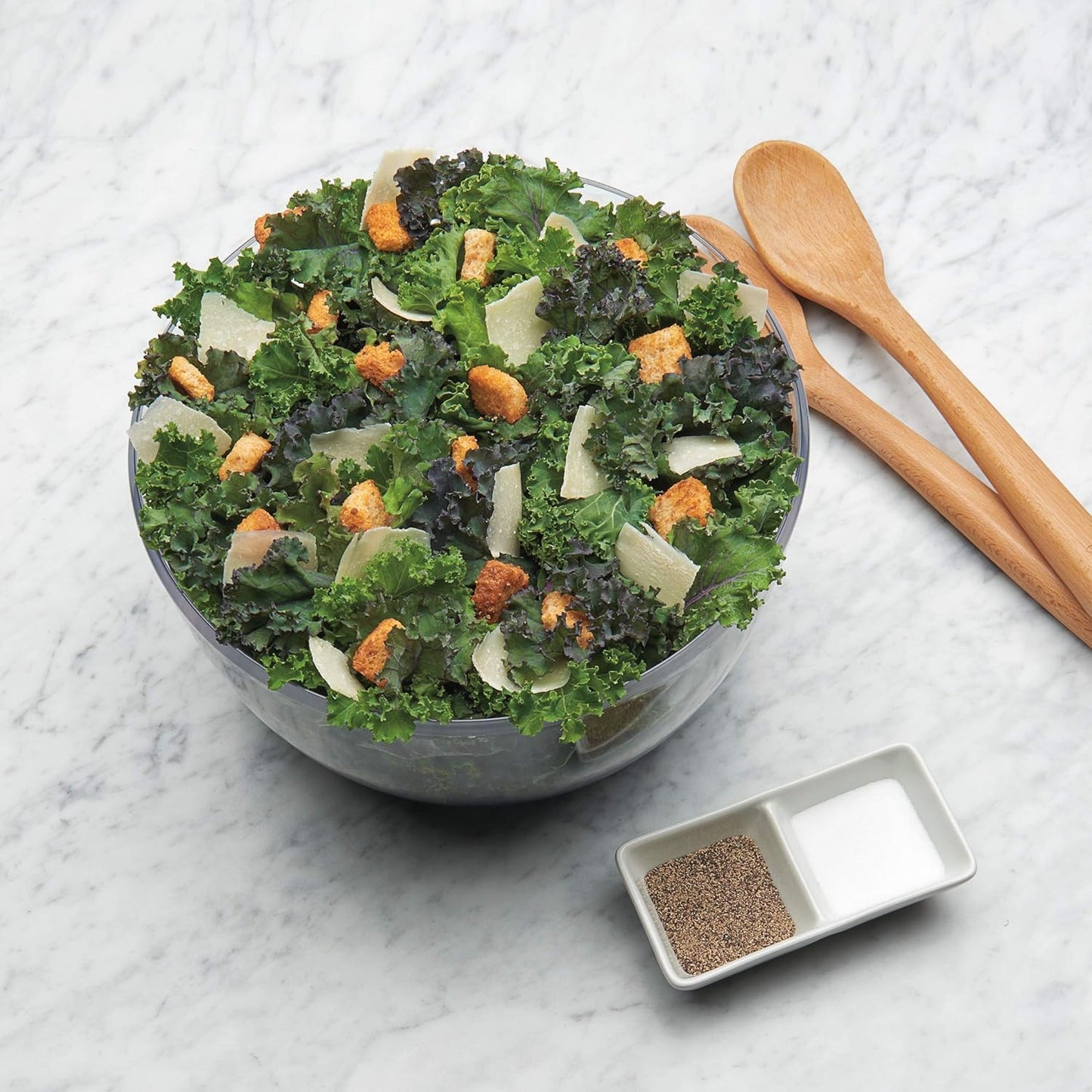 OXO Good Grips Salad Spinner - Large Green Lettuce & Fruit Washer, BPA-Free, Easy One-Hand Pump