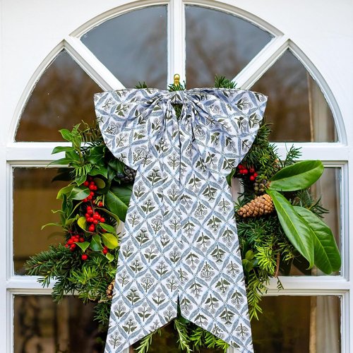 HunnmingRe Christmas Wreath Sash - 24 x 16 Inch Blue Block Print Bow for Indoor/Outdoor Decor