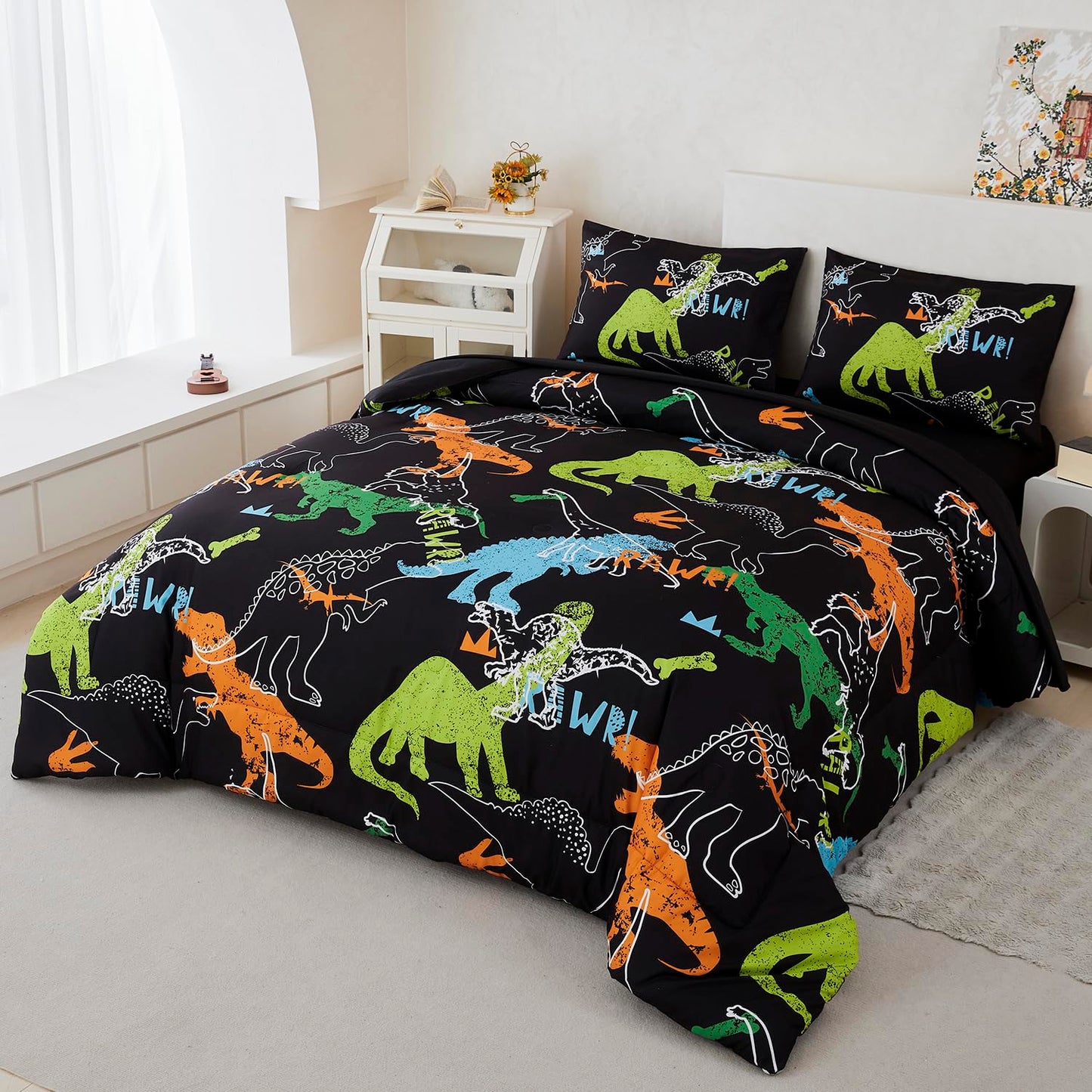 ZSYAYAHA Twin Bed Sets for Kids Dinosaur Boys Bedding Set Black Dinosaur Comforter Set for Girls Teens Soft Lightweight 5 Pieces Bed in A Bag with Sheets(Black, Twin)