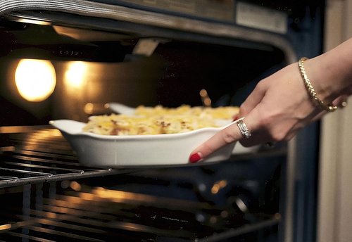 Kook Mini Casserole Dishes - Set of 6 Oven & Microwave Safe Ceramic Au Gratin Baking Dishes | 12 oz Ivory