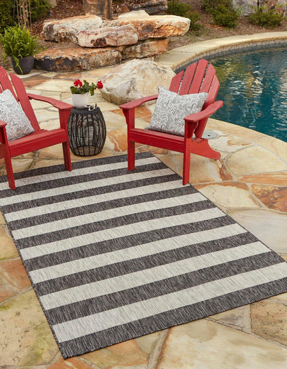 Unique Loom Outdoor Striped Collection Area Rug - Distressed Stripe (5' 1" x 7' 1" Rectangle Charcoal Gray/Ivory)