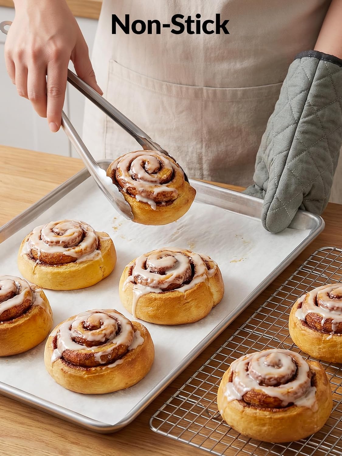 SMARTAKE Parchment Paper Baking Sheets - 200 Pcs Non-Stick Precut 16x24 Inches for Baking, Grilling & More