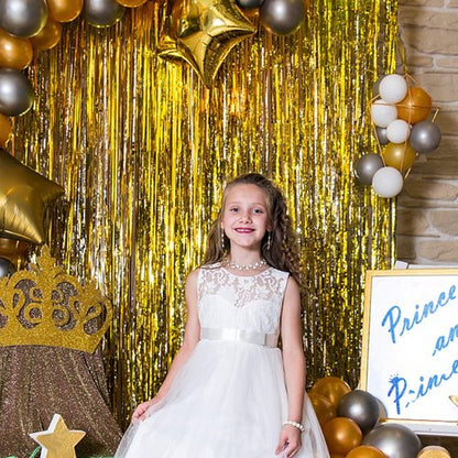 Foil Curtain Backdrop - 20 Pack Gold Metallic Tinsel Fringe for Photo Booths & Celebrations