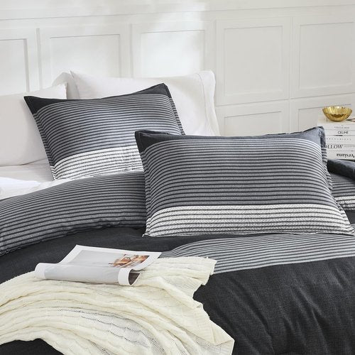 Litanika Queen Comforter Set - Lightweight Black, White & Grey 3-Piece Down Alternative Bedding