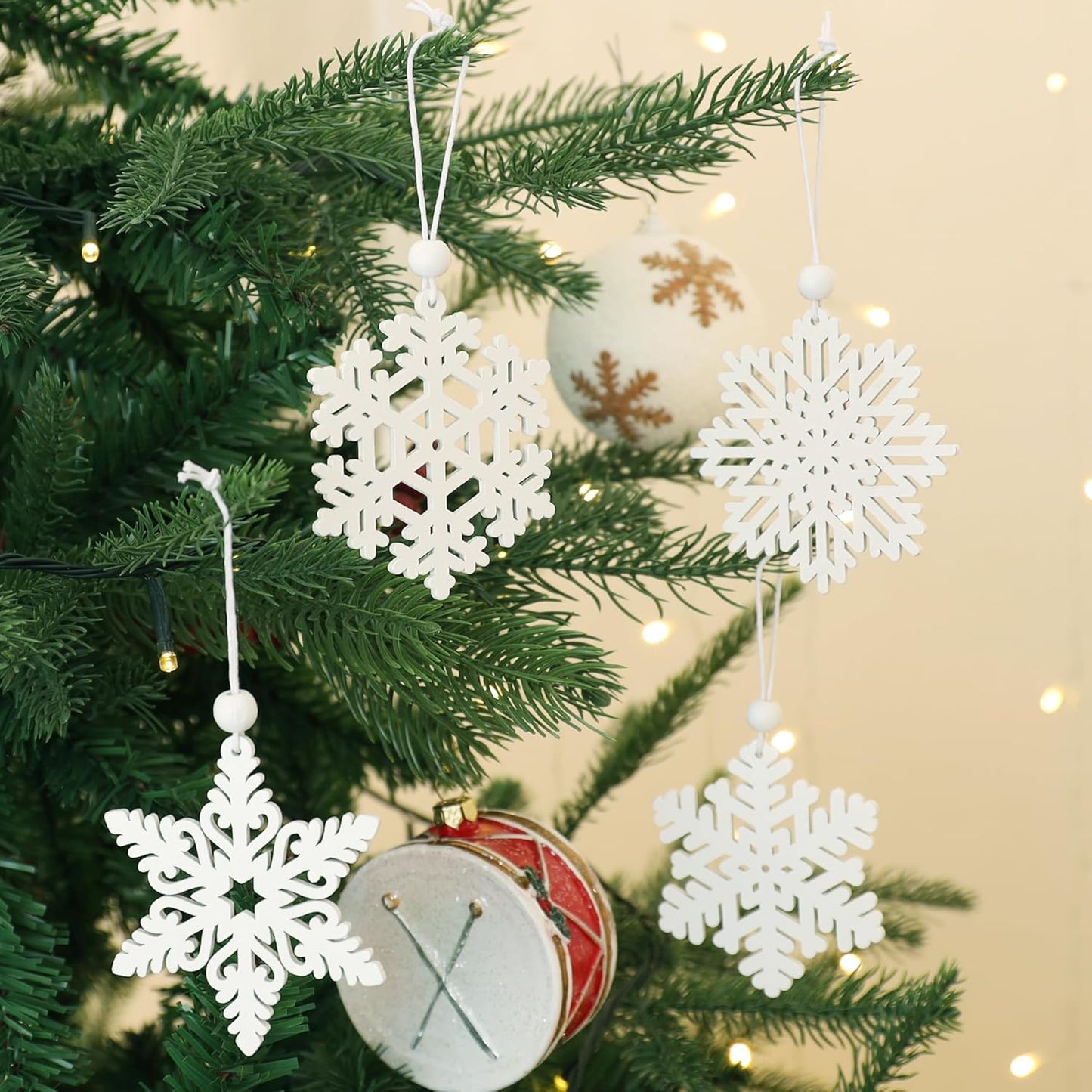 Skiennix 16-Piece White Snowflake Ornaments - 3-Inch Wooden Christmas Decorations for Winter Trees