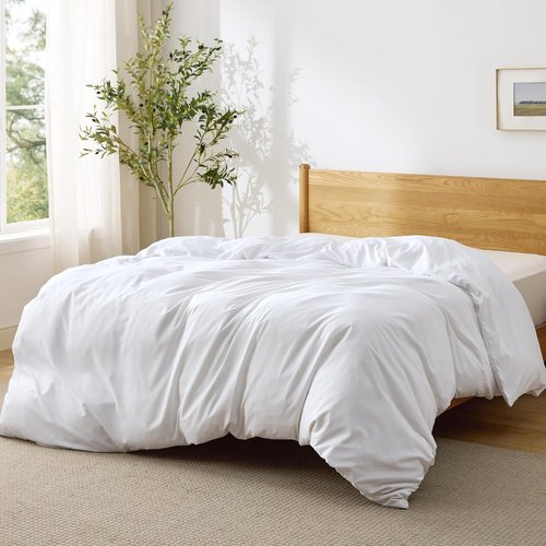 Bedsure Duvet Cover - Queen Size Luxury Soft Bedding, Double Brushed All Season, White, Zipper Closure (90"x90")