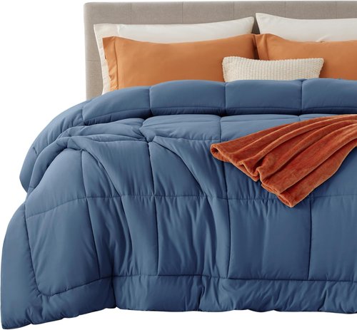 Bedsure Comforter Duvet Insert - Quilted Cal King Size, All-Season Down Alternative Bedding, Dark Slate Blue 96x102 Inches