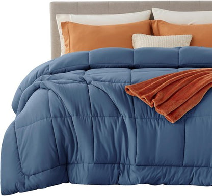Bedsure Comforter Duvet Insert - Quilted Cal King Size, All-Season Down Alternative Bedding, Dark Slate Blue 96x102 Inches