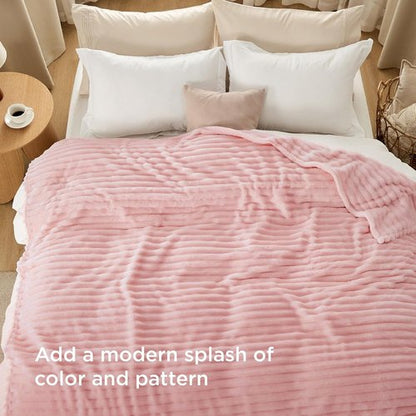 Bedsure GentleSoft Coral Pink Fleece Blanket - Super Soft Cozy Queen Size 90x90 Inches