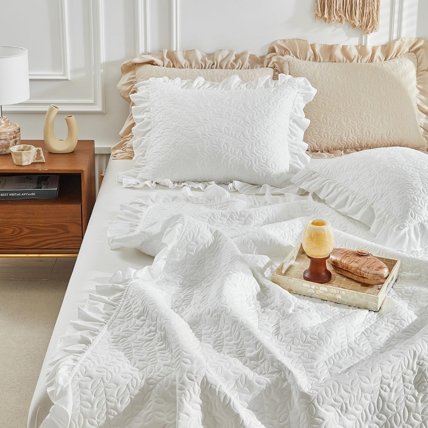 Ruffled Quilt Set California King Size 100 * 114 in - 3 Pieces Solid Shabby Chic Farmhouse Ruffle Bedding Rustic Coverlet & Sets Lightweight Fluffy Summer Oversized Bedspread with Shams - White