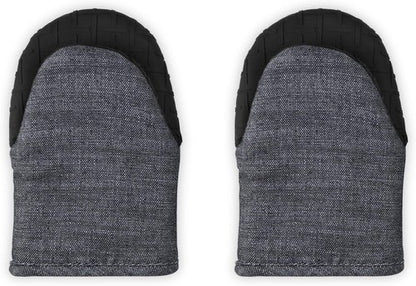 Le Creuset Mini Oven Mitts Set of 2 - 8" Heat-Resistant Kitchen Accessories | Noir Color