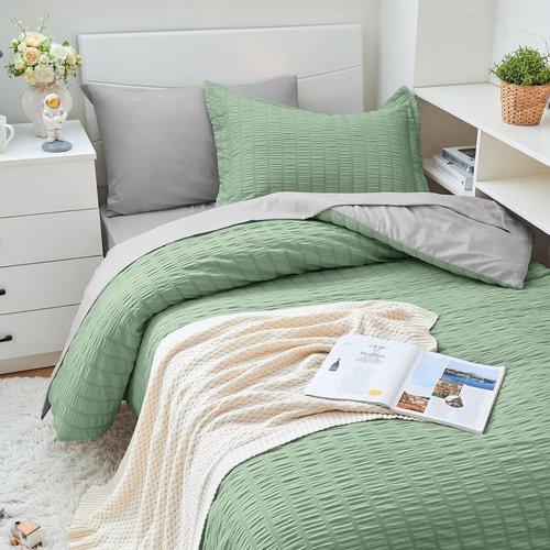 HYMOKEGE Twin XL Comforter Set - Sage Green & Light Grey Seersucker | 5-Piece All-Season Luxury Bedding Set