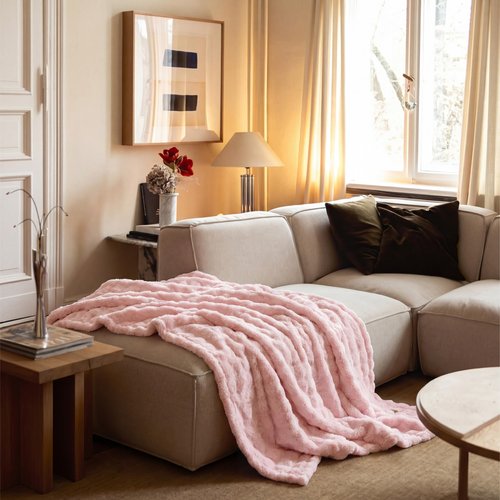 Bedsure 3D Fleece Bubble Blanket for Couch - GentleSoft Pink Throw Mother's Day Blanket for Sofa Bed Room Decor - Luxury Soft Cozy Gifts for Kids Girls, Lightweight, All Seasons, Pink, 50"×60"