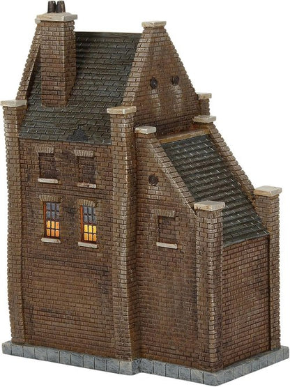 Department 56 Harry Potter Village Borgin and Burkes Lit Building - 8.74 Inch, Multicolor Design