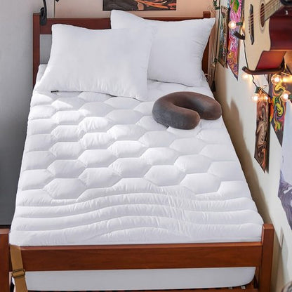 Bedsure Twin XL Mattress Pad - Soft Quilted Mattress Topper for College Dorms | Washable, 39x80 Inches, White