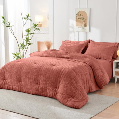 HYMOKEGE Coral Twin XL Comforter Set Seersucker 5 Pieces, All Season Luxury Bed in a Bag for Bedroom, Bedding Set with Comforter, Sheets, Pillowcase & Sham