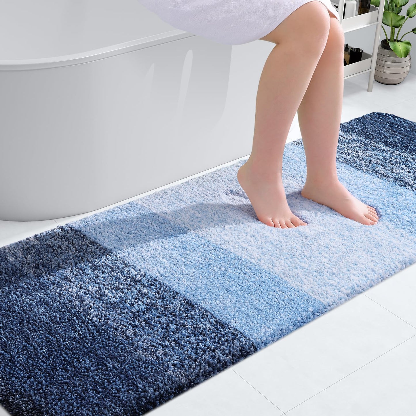 OLANLY Bathroom Runner Rugs Mat 70x24, Extra Soft Absorbent Microfiber Bath Rugs, Rubber Backing, Quick Dry, Washable Long Bath Mats for Bathroom Floor, Tub and Shower, Home Decor Accessories, Navy