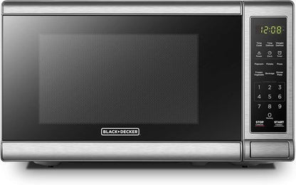 BLACK+DECKER Digital Microwave Oven - 700W with Turntable, Child Safety Lock, Stainless Steel, 0.7 Cu.ft