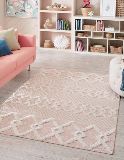 Unique Loom Sabrina Soto Casa Collection Area Rug - Valencia (4' 5'' x 6' Rectangle, Pink/ Ivory)
