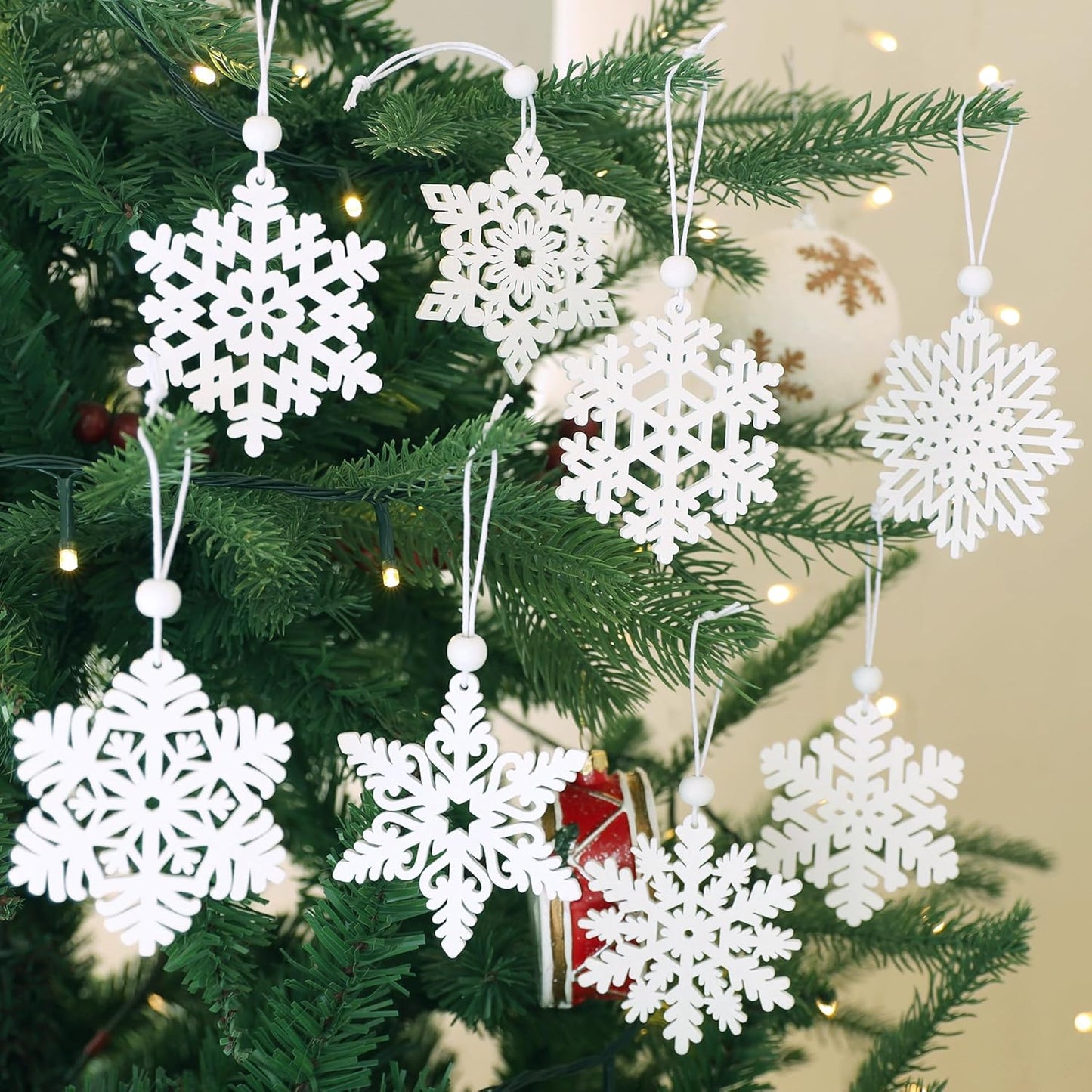 Skiennix 16-Piece White Snowflake Ornaments - 3-Inch Wooden Christmas Decorations for Winter Trees