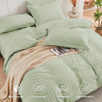 HYMOKEGE Light Green Twin XL Comforter Set Seersucker 5 Pieces, All Season Luxury Bed in a Bag for Bedroom, Bedding Set with Comforter, Sheets, Pillowcase & Sham