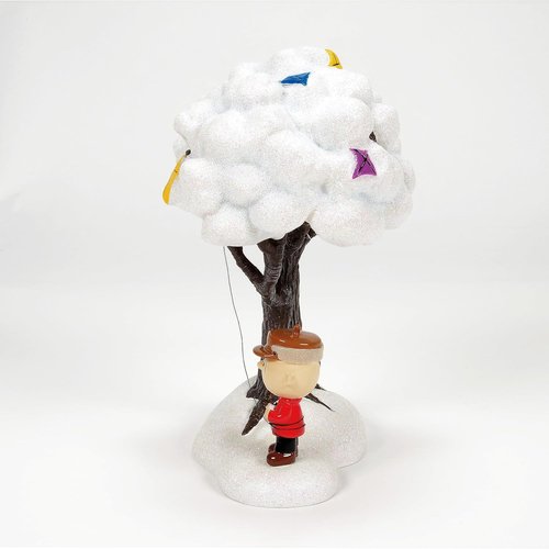 Department 56 Peanuts Village Figurine - Charlie Brown & Kite Eating Tree | 6.9 Inch, Multicolor