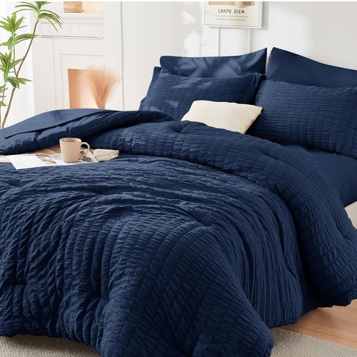 HYMOKEGE Navy Blue King Size Comforter Set Seersucker 7 Pieces, All Season Luxury Bed in a Bag for Bedroom, Bedding Set with Comforters, Sheets, Pillowcases & Shams